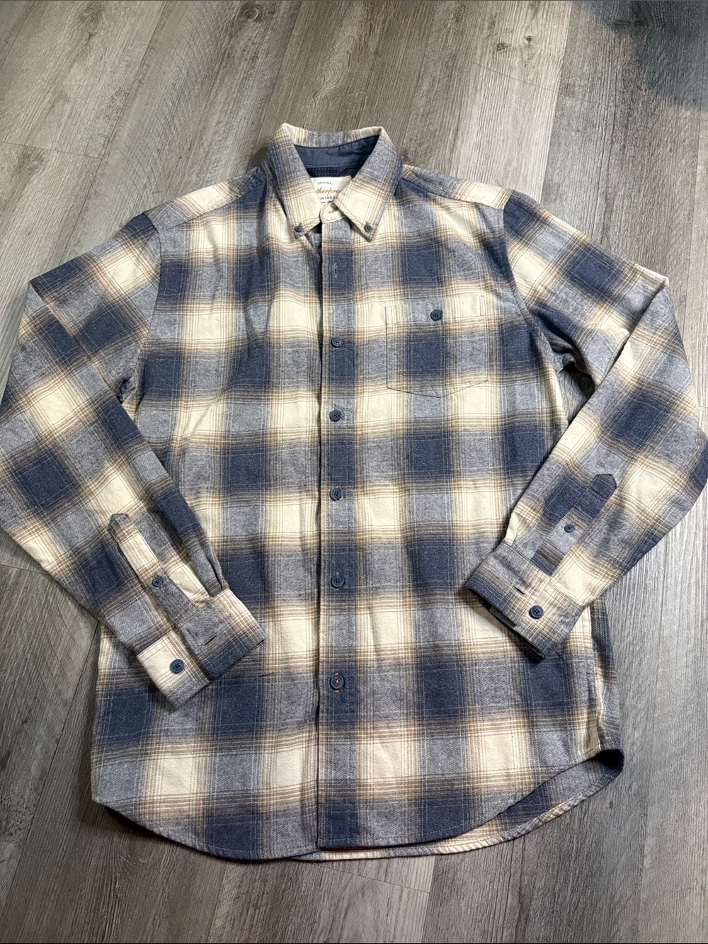 Weatherproof Men's Navy and Cream Plaid Button-Down Shirt